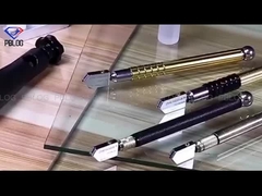 دستگاه برش شیشه ای کارآمد با دسته سیاه فلزی برای حرفه ای ها مناسب است